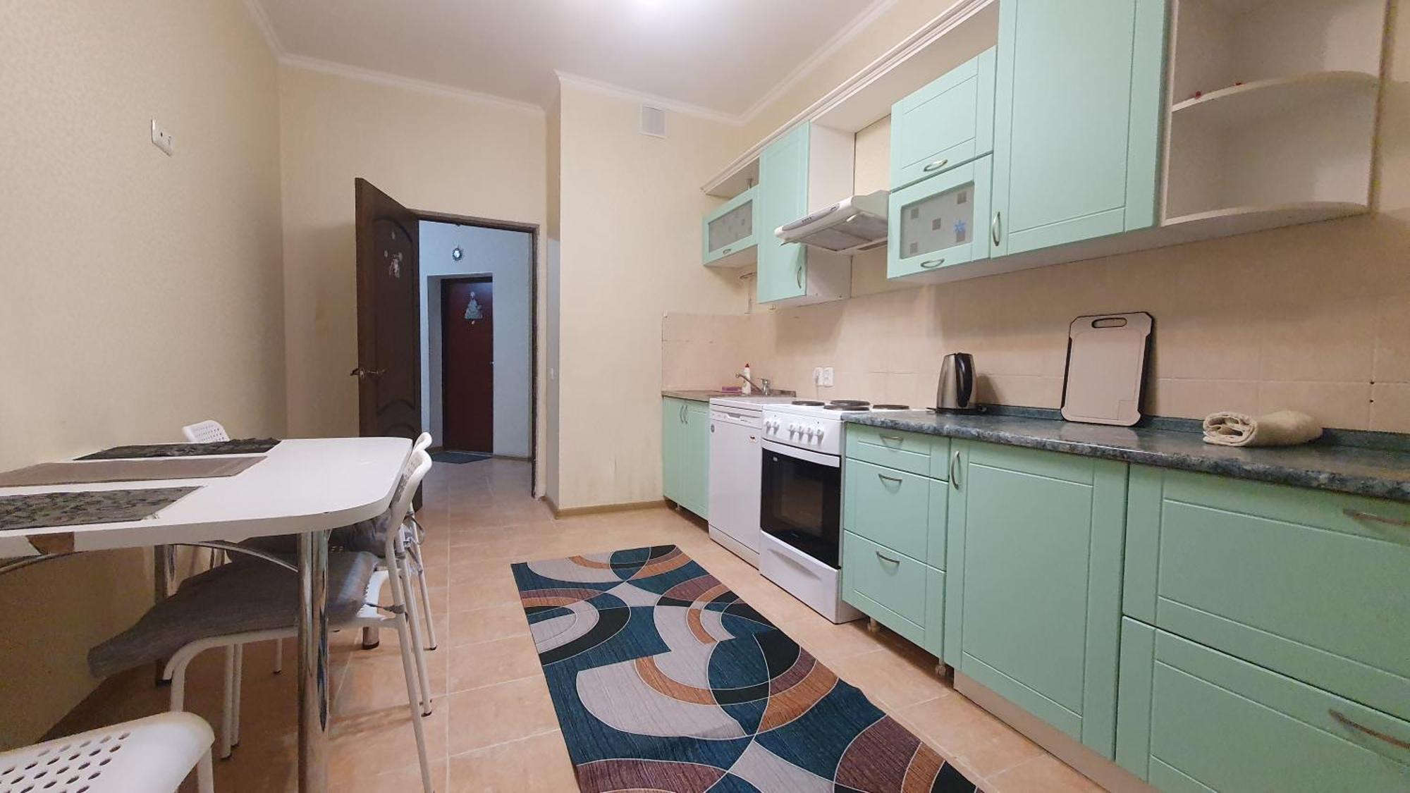 Apartment 36 3х комн кв на 1-8 человек с шикарным видом на байтерек
