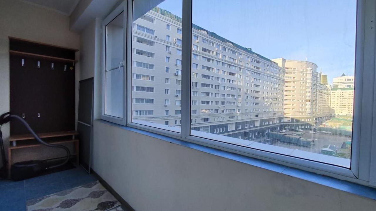 36 3х комн кв на 1-8 человек с шикарным видом на байтерек * Nur-Sultan (Astana)